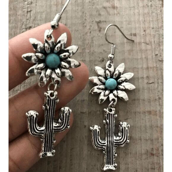 FLOWER CACTUS SILVER TURQUOISE DANGLE EARRINGS - Picture 8 of 9